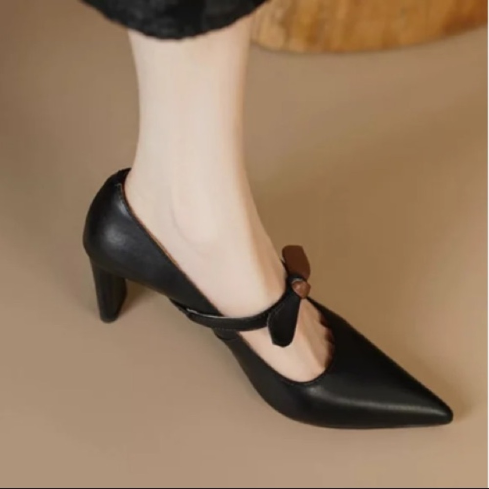 women shoes Heels